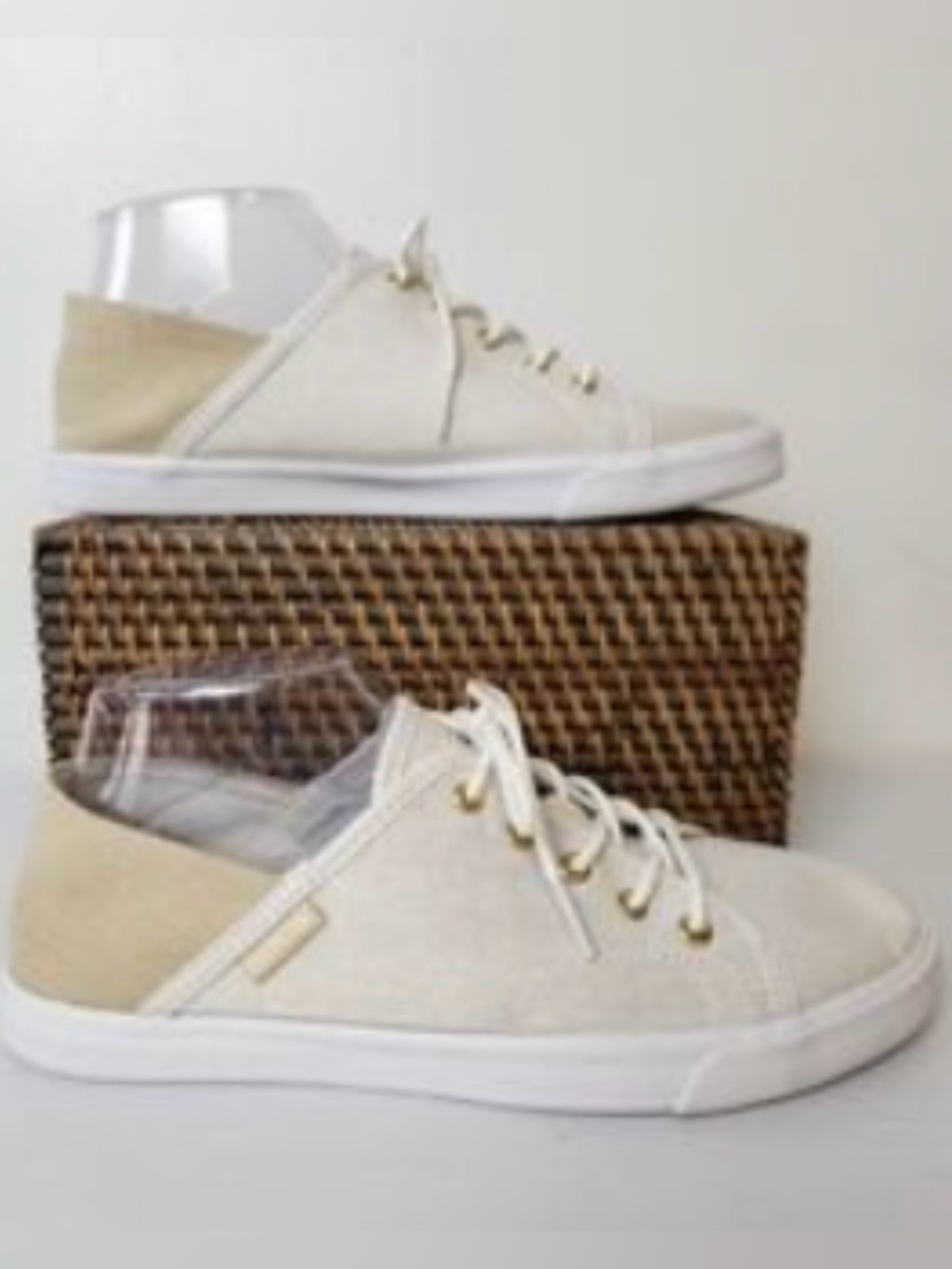 Tommy Hilfiger Beige Canvas Lace-Up Sneakers with Gold Eyelets 7.5